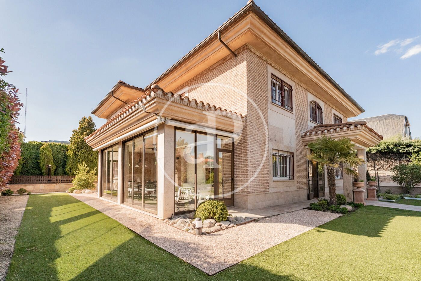 Exterior view of House or chalet for sale in Las Rozas de Madrid  with Air Conditioner, Heating and Private garden