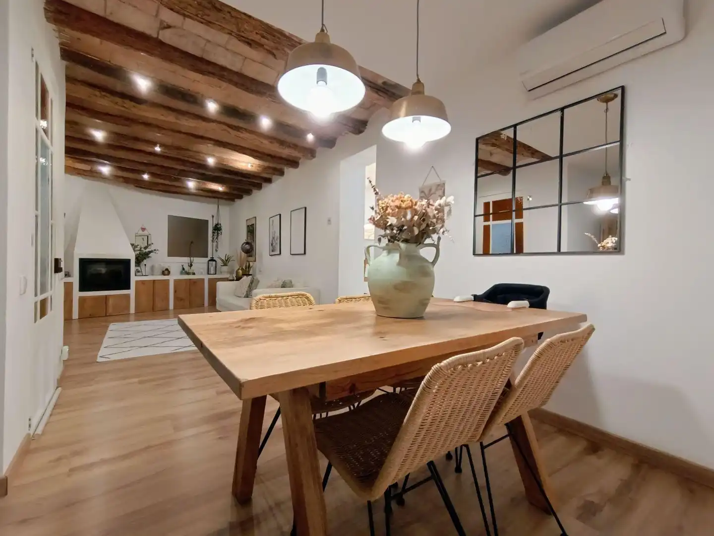 Comedor de Casa o chalet en venta en Molins de Rei con Aire acondicionado, Calefacción y Terraza