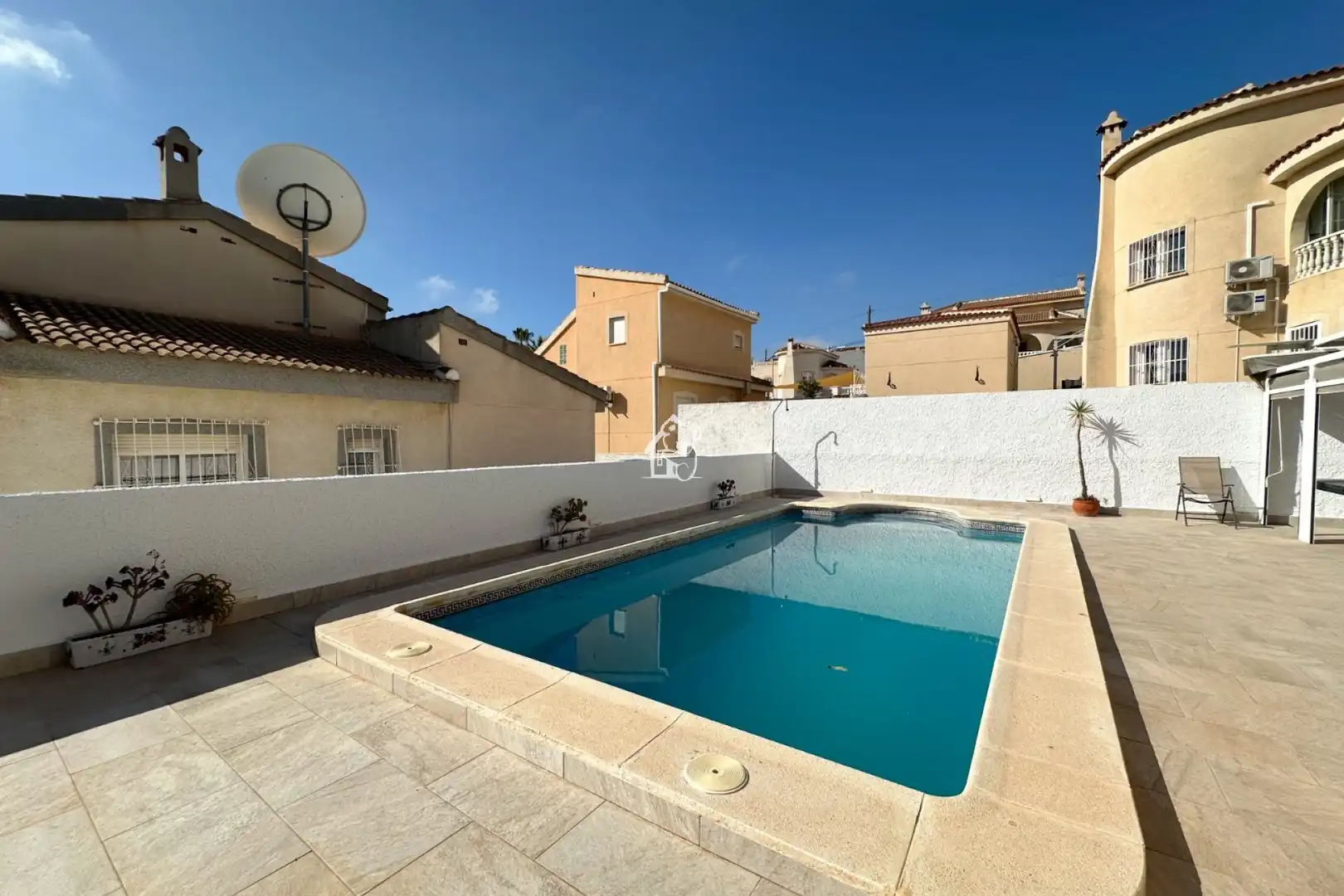 Piscina de Casa o xalet de lloguer en Rojales amb Aire condicionat, Jardí privat i Terrassa