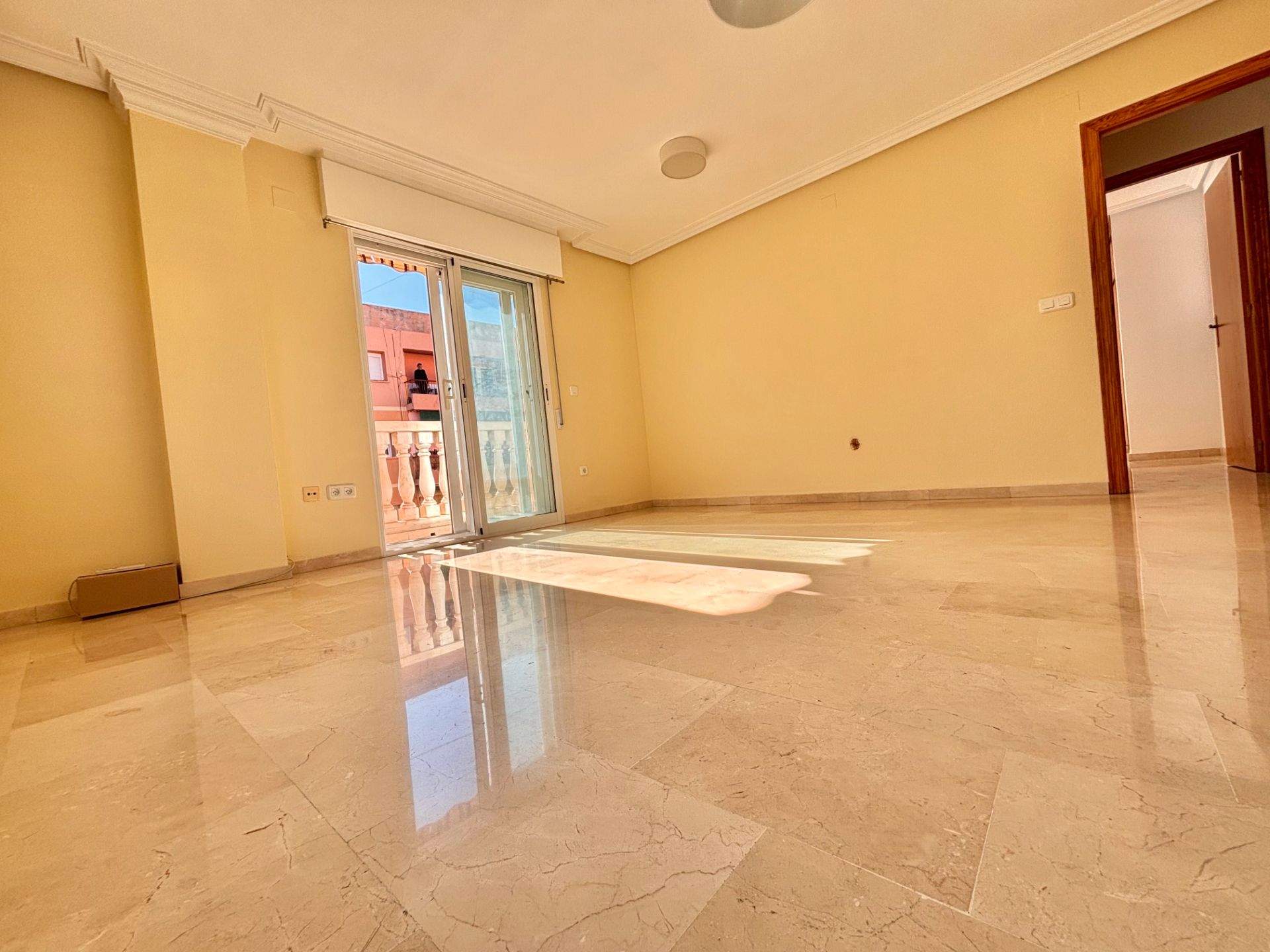 Living room of Flat for sale in Alicante / Alacant  with Air Conditioner, Furnished and Oven