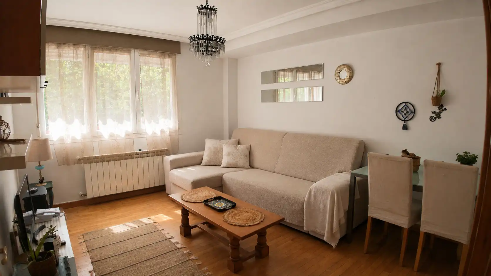 Sala de estar de Piso en venta en Soraluze / Plasencia de las Armas con Calefacción, Amueblado y Horno