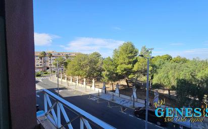 Exterior view of Flat for sale in Torrevieja  with Air Conditioner, Terrace and Balcony