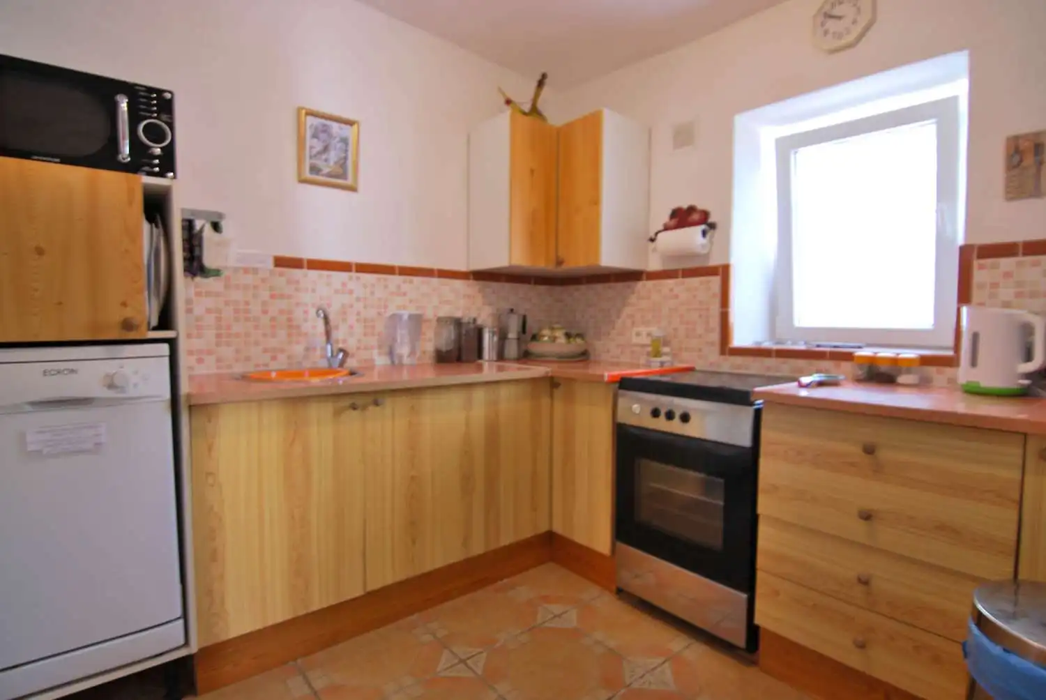 Kitchen of Country homes for sale in Vélez de Benaudalla  with Terrace, Storage room and Swimming Pool