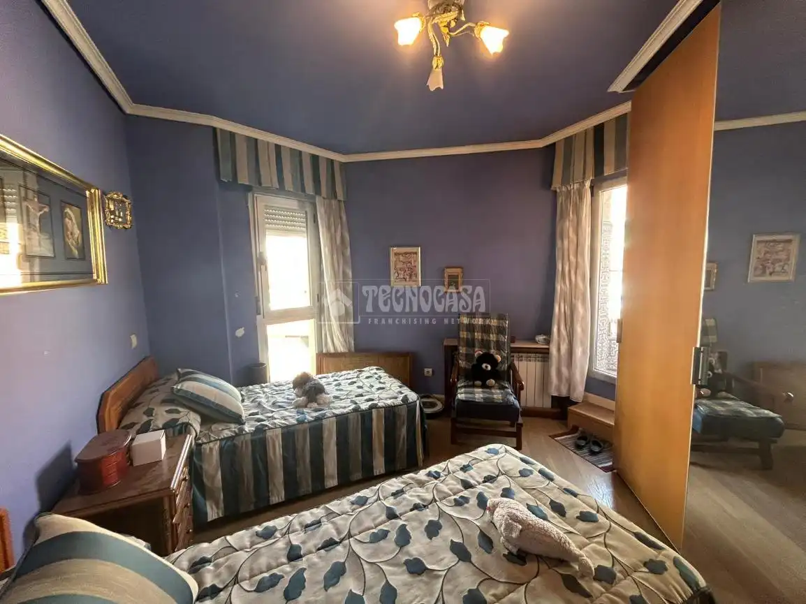 Bedroom of Flat for sale in Madrid  with Heating and Community pool