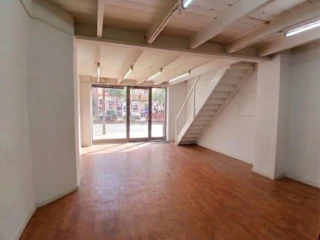 Local comercial en Alquiler en Rambla Badal, 153 en Sants-Badal
