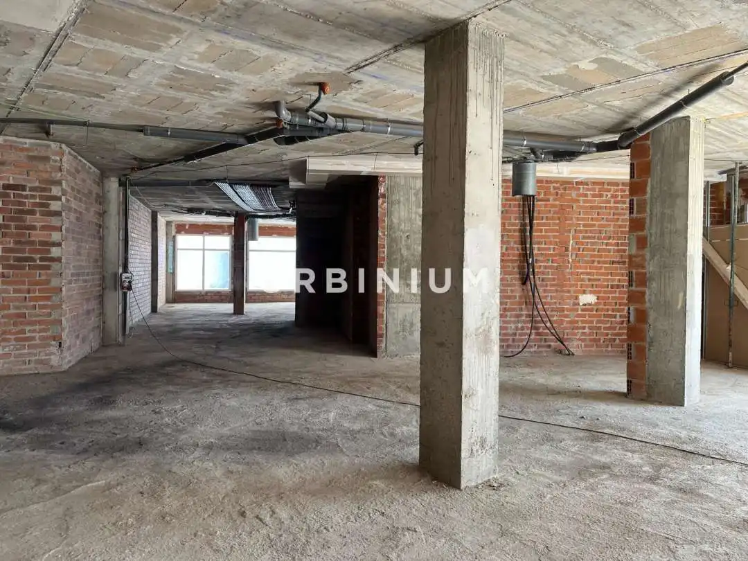 Local commercial à louer à Cornellà del Terri, imagen 9