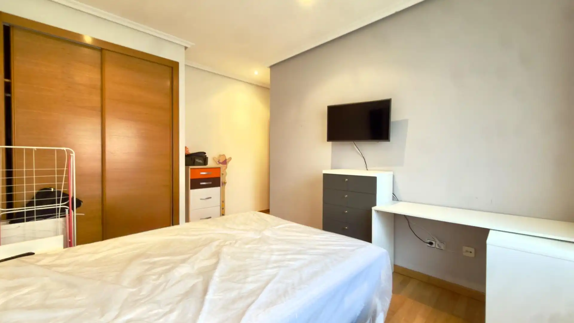 Bedroom of Flat for sale in Mariñamansa