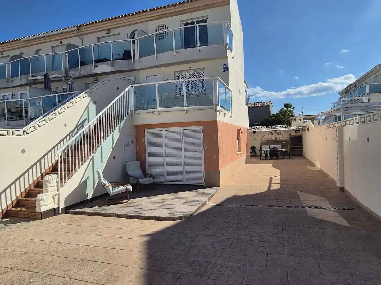 Vista exterior de Pis de lloguer en Oliva Nova