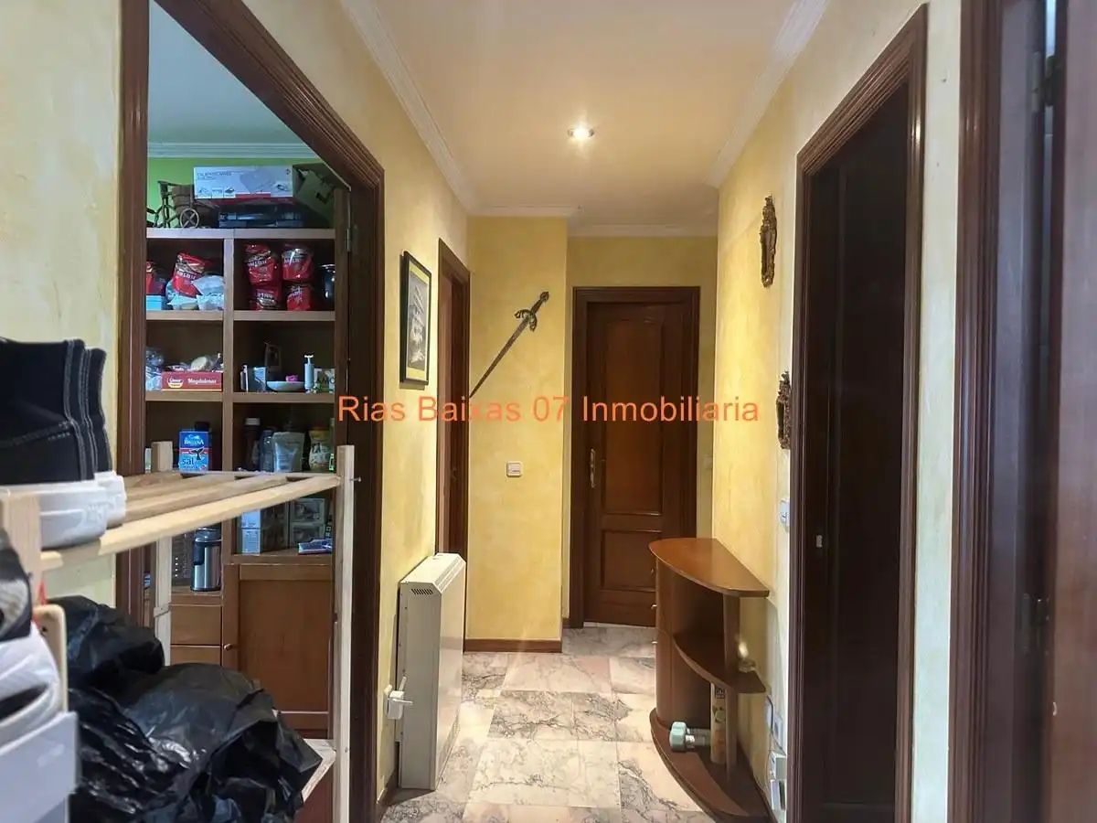 Piso en venta en Vigo  con Calefacción, Parquet y Terraza
