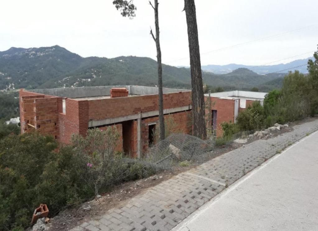 Vista exterior de Pis en venda en Corbera de Llobregat