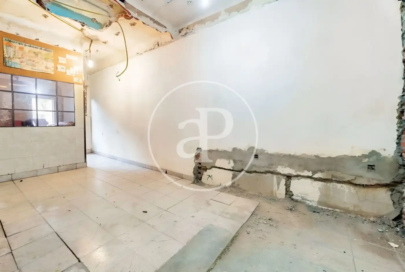 Flat for sale in Madrid  with Heating