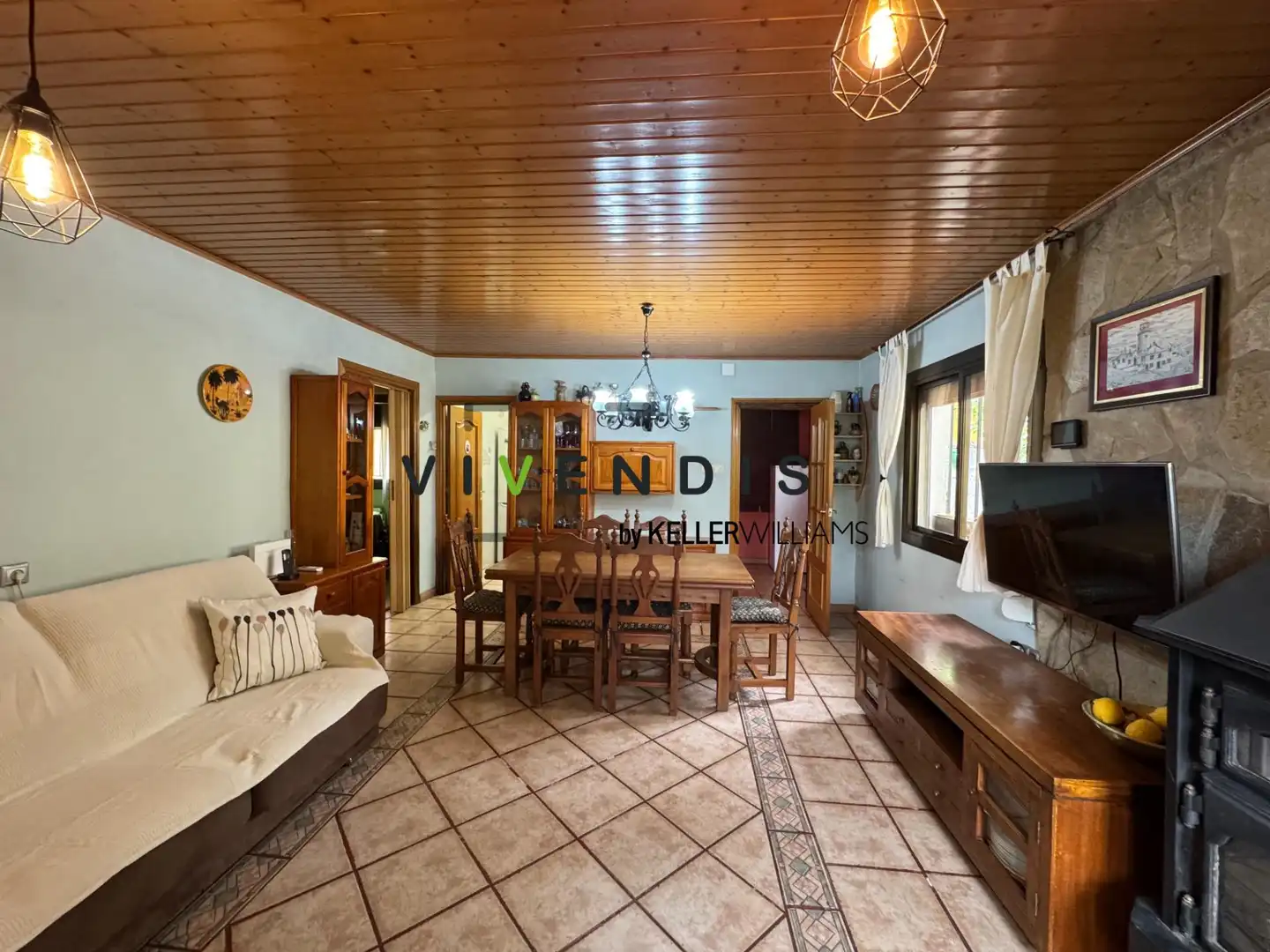 Comedor de Finca rústica en venta en Corbera de Llobregat