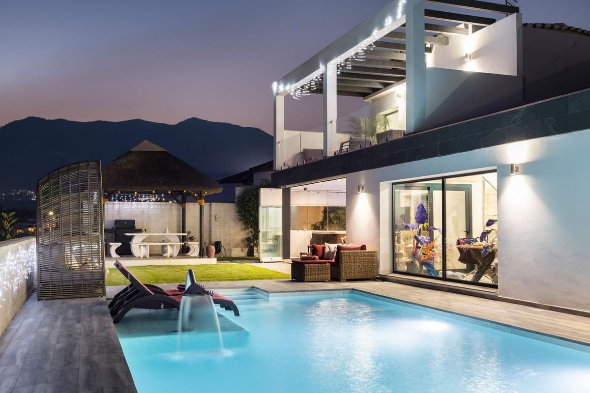 Piscina de Casa o chalet en venta en Mijas con Aire acondicionado, Jardín privado y Terraza
