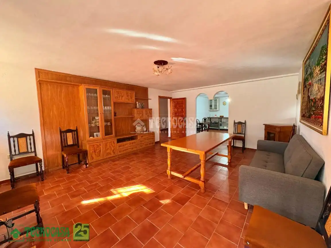 Sala de estar de Casa o chalet en venta en Dosbarrios con Calefacción