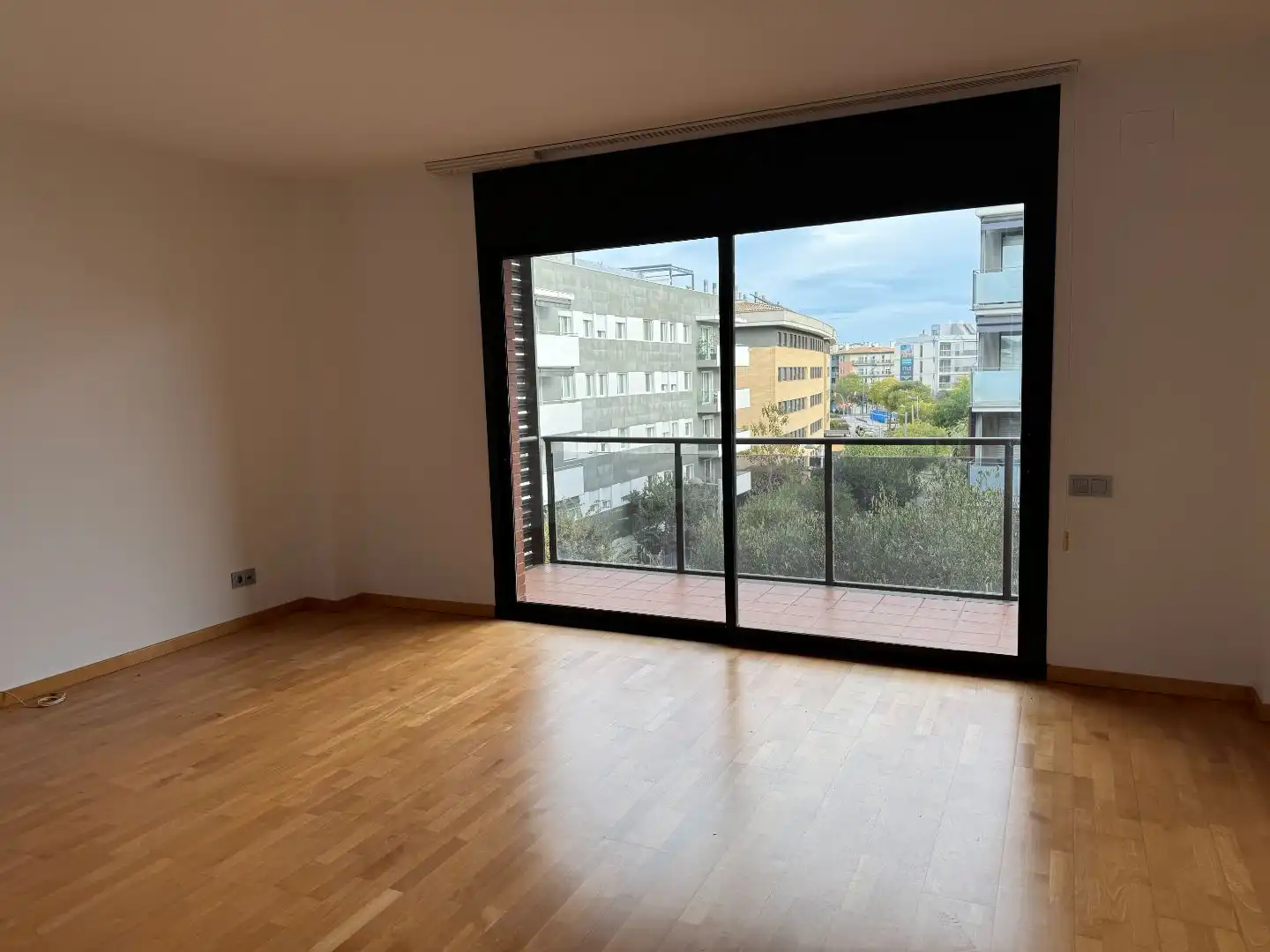 Piso con jardín en venta en De Roc Codó 37