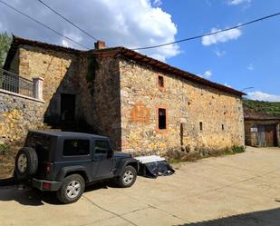 Vista exterior de Casa o xalet en venda en Puebla de Lillo