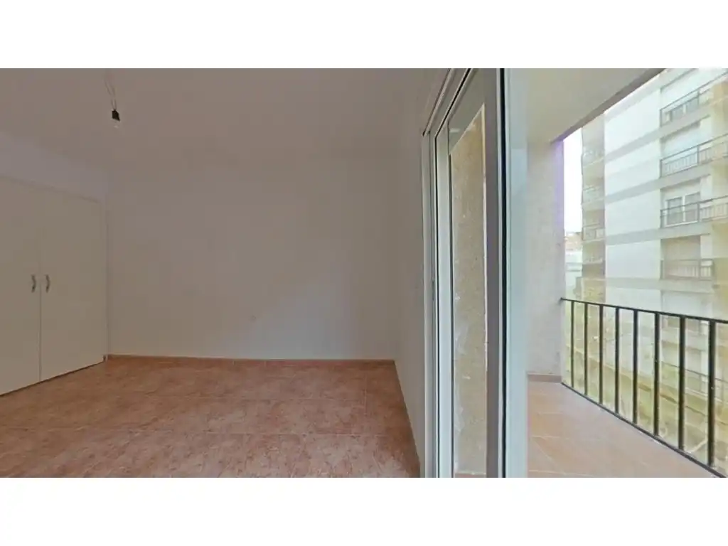 Tarragona. C. Eivissa. Piso de 3 habitaciones en venta, imatge 3