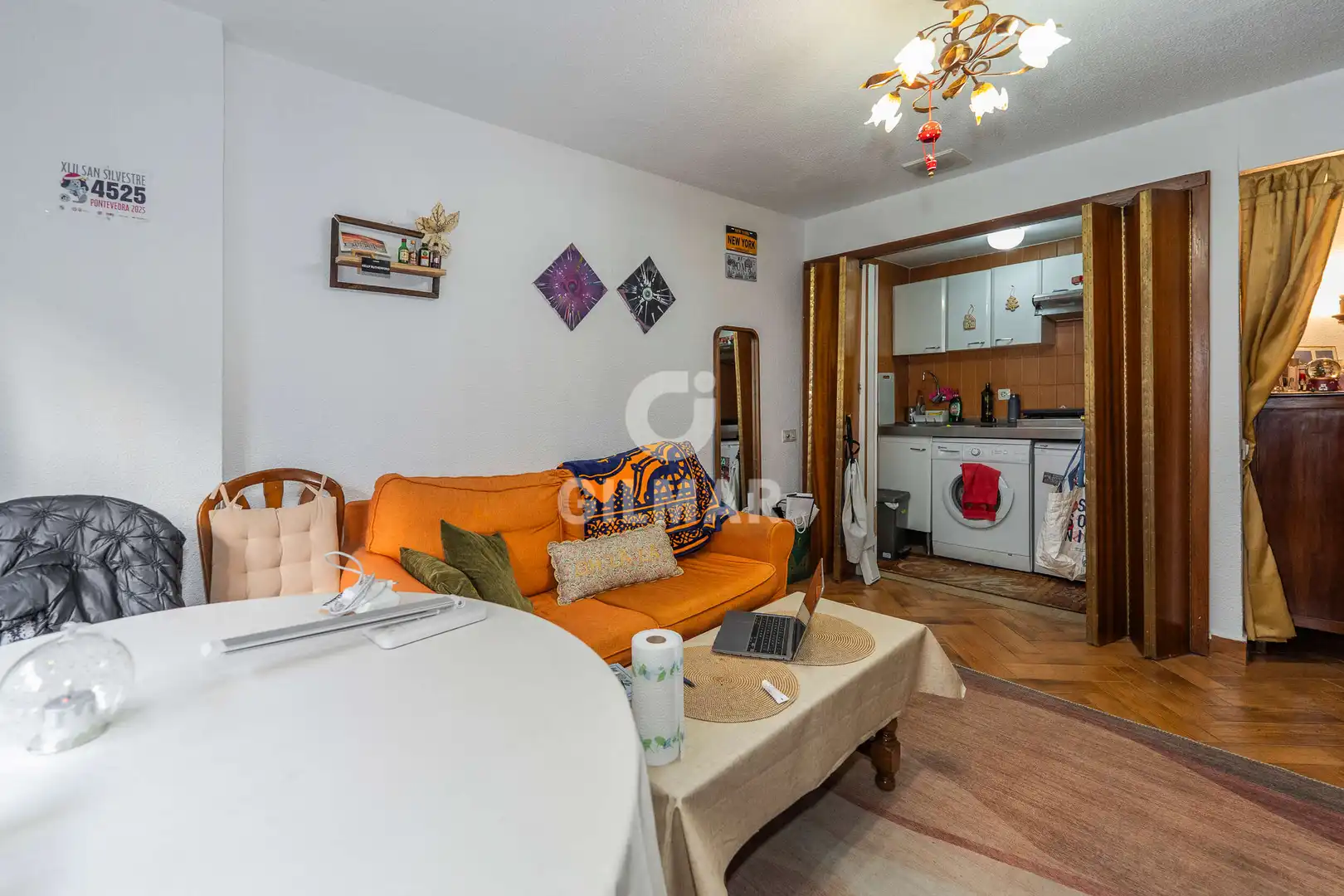 Vista exterior de Apartament en venda en Madrid amb Calefacció i Moblat