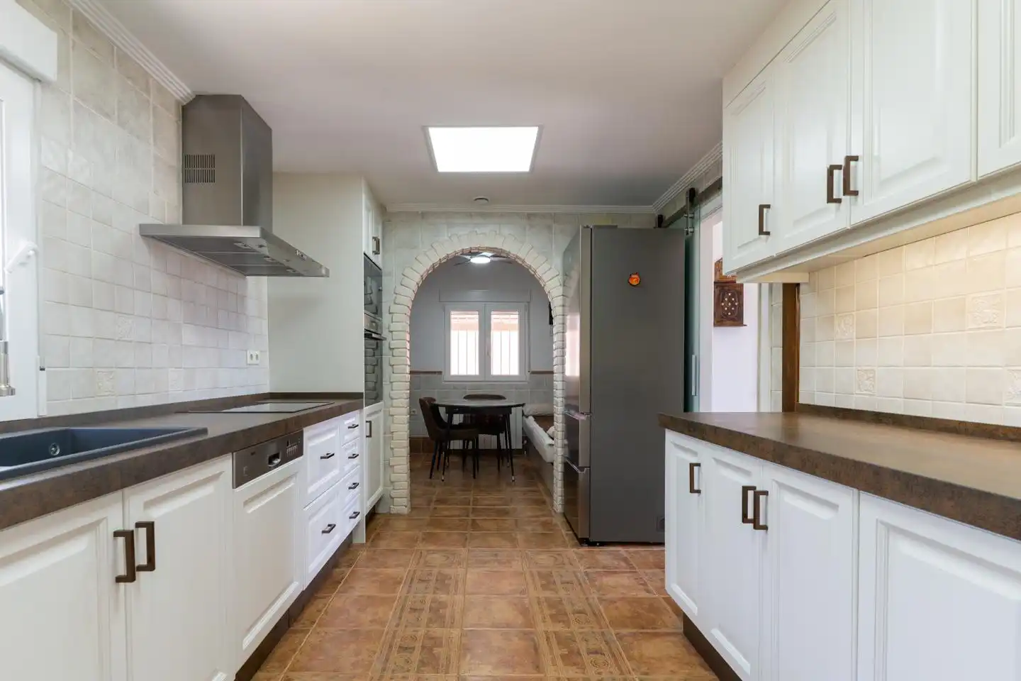 Cocina de Casa o chalet en venta en Elche / Elx con Aire acondicionado, Calefacción y Jardín privado