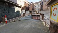 Vista exterior de Garatge en venda en Torrelavega 