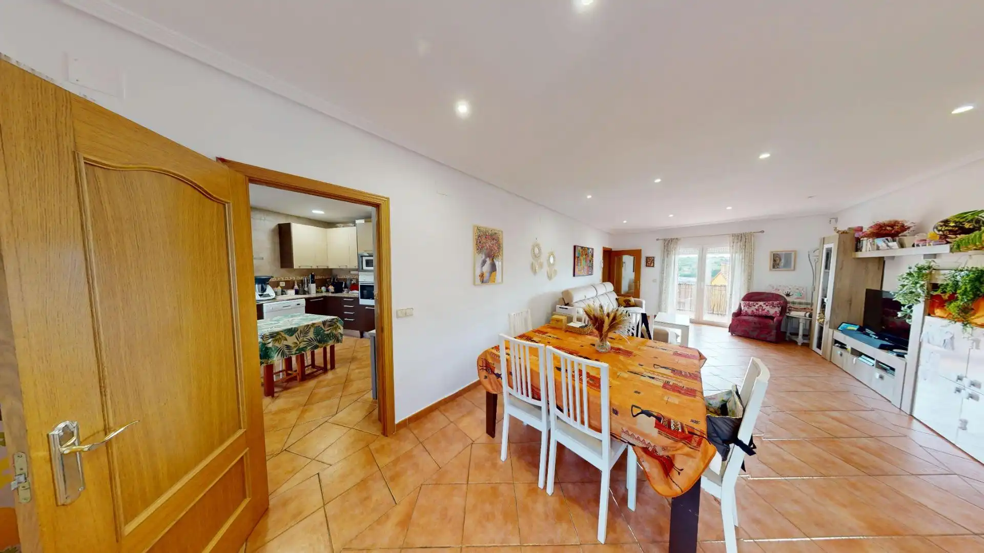 Comedor de Casa o chalet en venta en El Molar (Madrid) con Aire acondicionado, Calefacción y Jardín privado