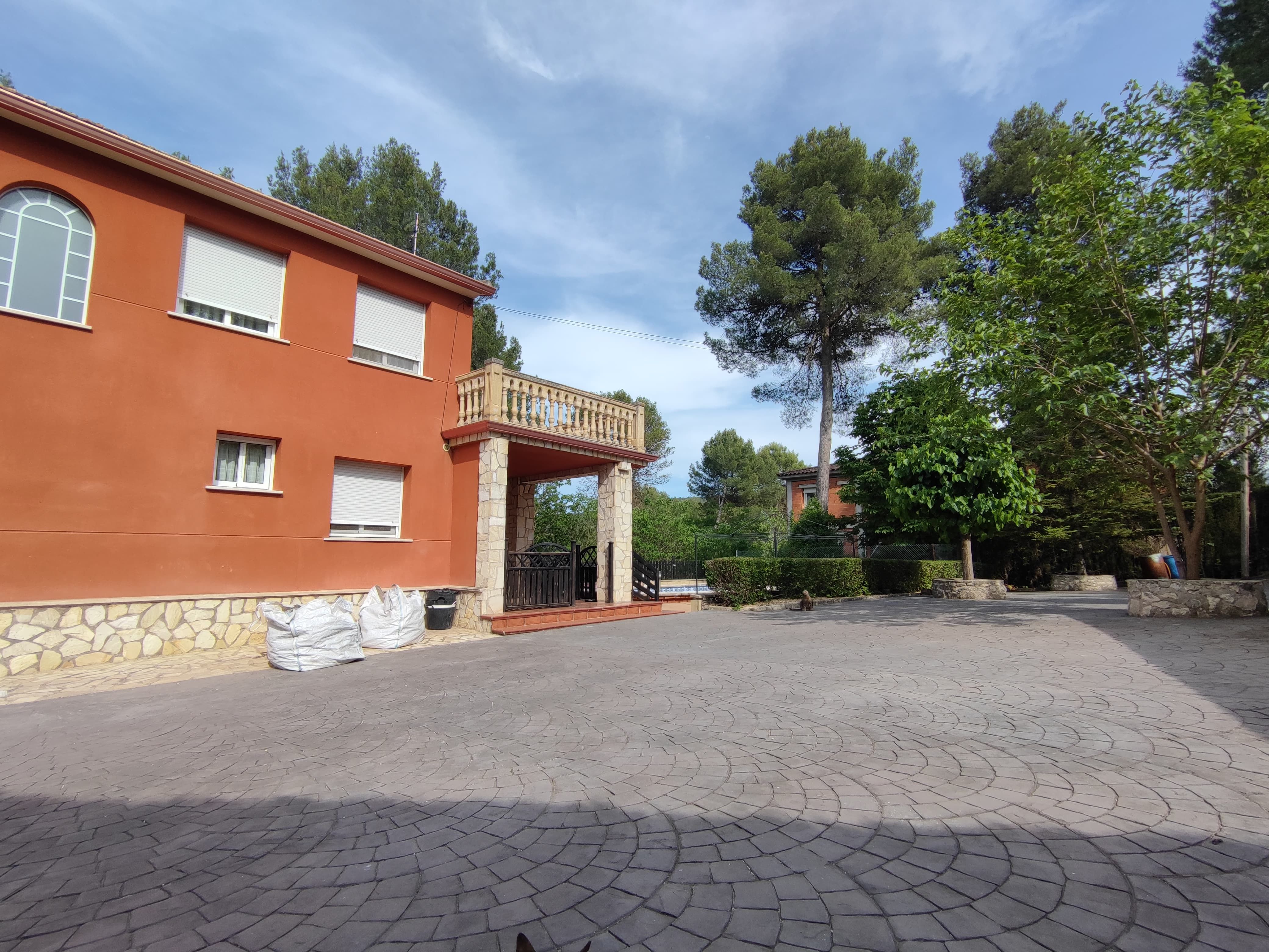 Vista exterior de Casa o xalet de lloguer en Alcoy / Alcoi amb Aire condicionat, Calefacció i Terrassa