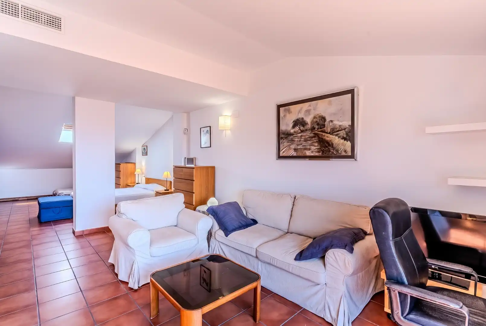 Sala de estar de Dúplex en venta en L'Ametlla de Mar  con Aire acondicionado, Calefacción y Terraza