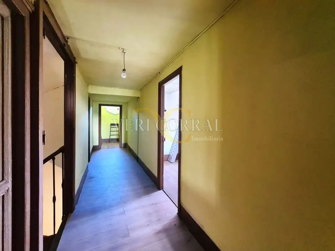 Casa o xalet en venda a Calle del Profesor Pérez Pimentel, La Guía