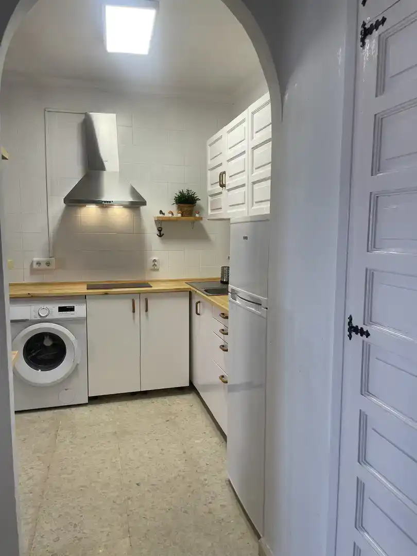 Cocina de Piso en venta en Nerja con Aire acondicionado, Jardín privado y Piscina
