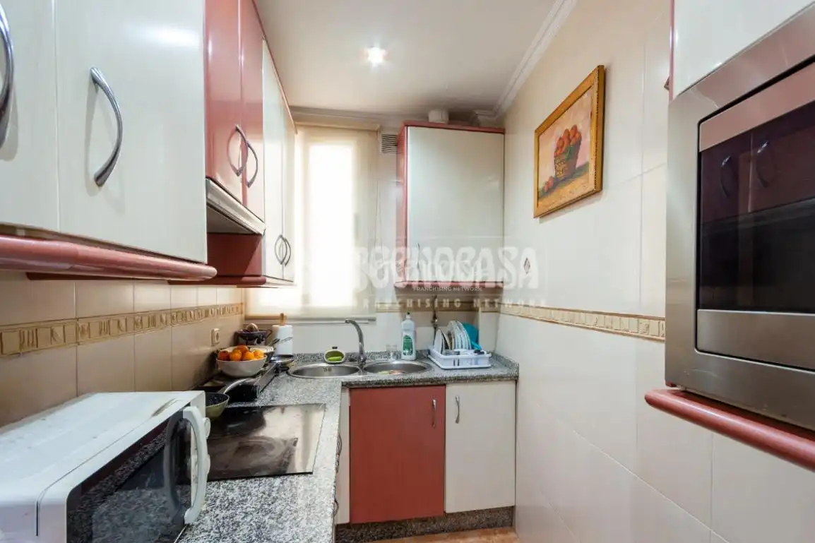 Kitchen of Flat for sale in Vélez-Málaga