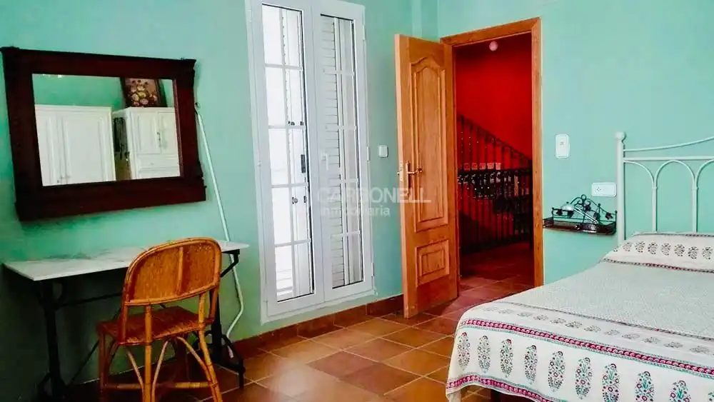 Dormitori de Casa o xalet en venda en Cocentaina amb Aire condicionat, Jardí privat i Terrassa