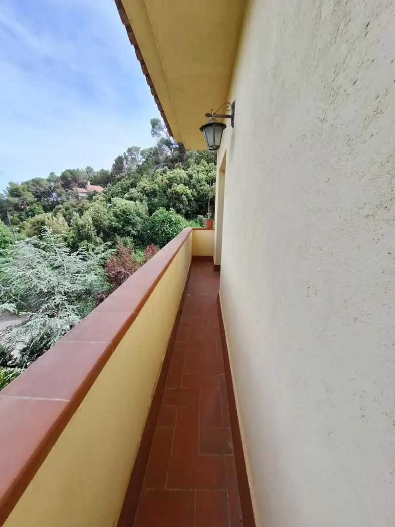 Terrassa de Casa o xalet en venda en Castellar del Vallès amb Calefacció, Terrassa i Piscina