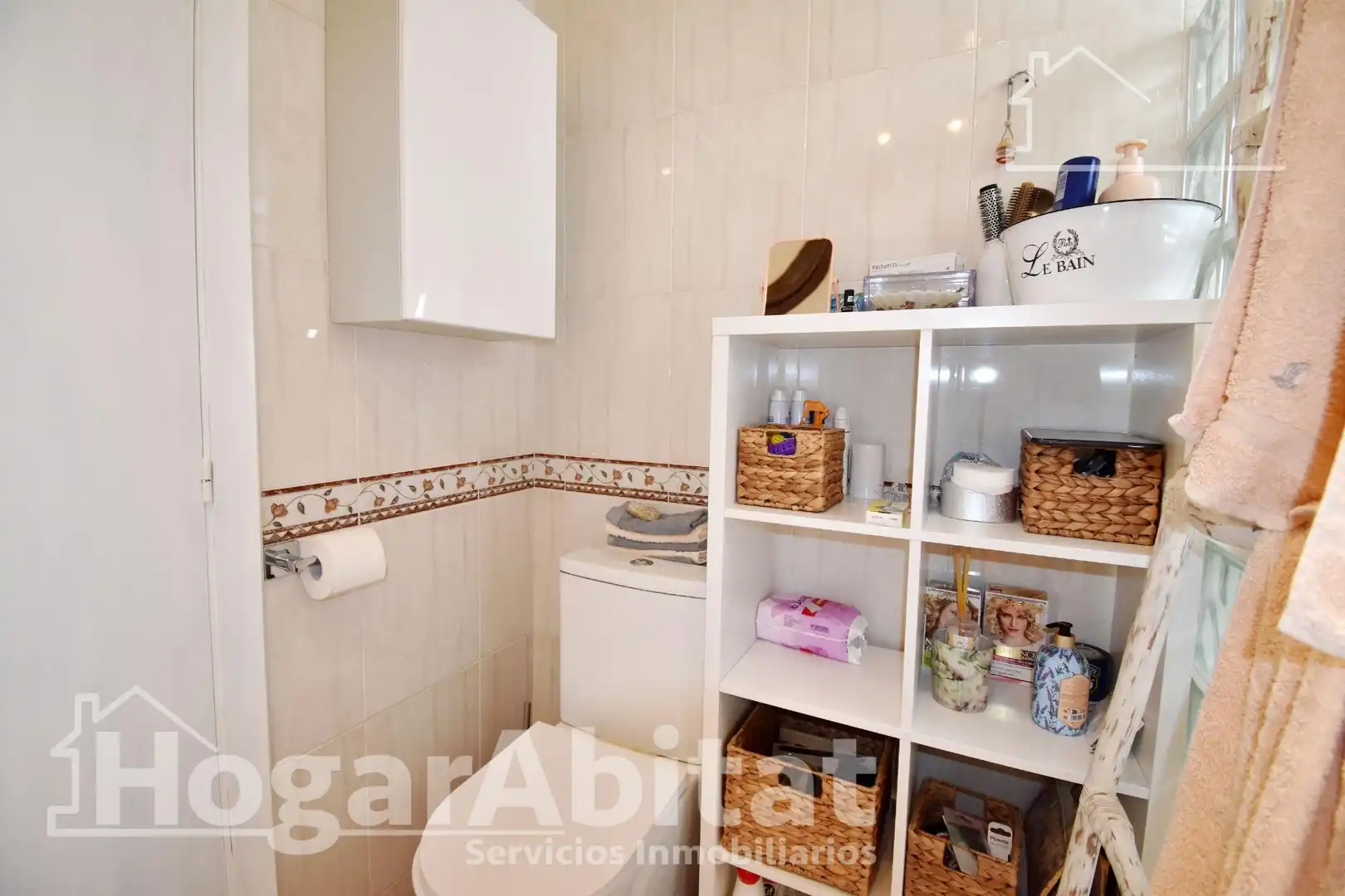 Bathroom of Flat for sale in Miramar  with Air Conditioner and Balcony