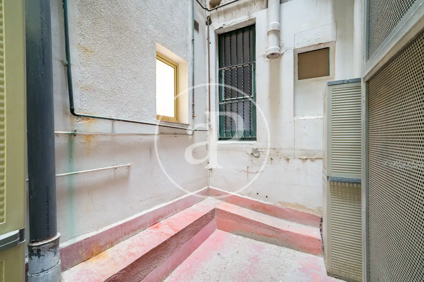 Flat for sale in Barcelona  with Heating and Balcony