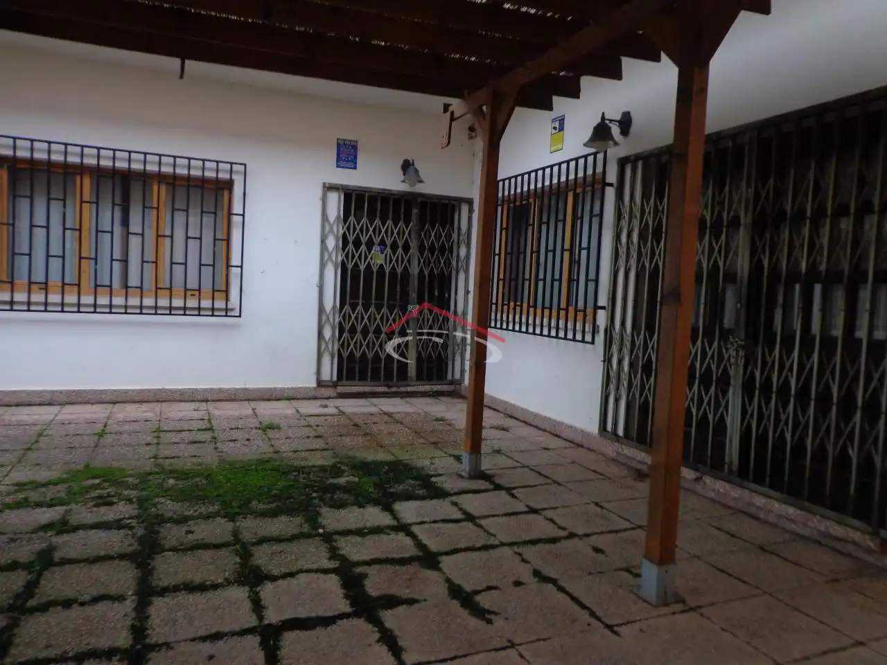 Commercial properties for sale in Sariegos  with Furnished
