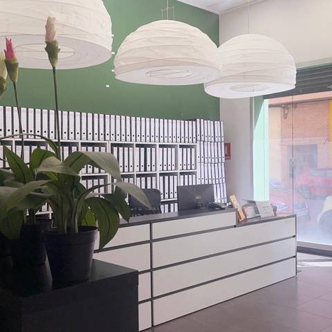 Local comercial en Venta en Ciutat del Transport - La Salera