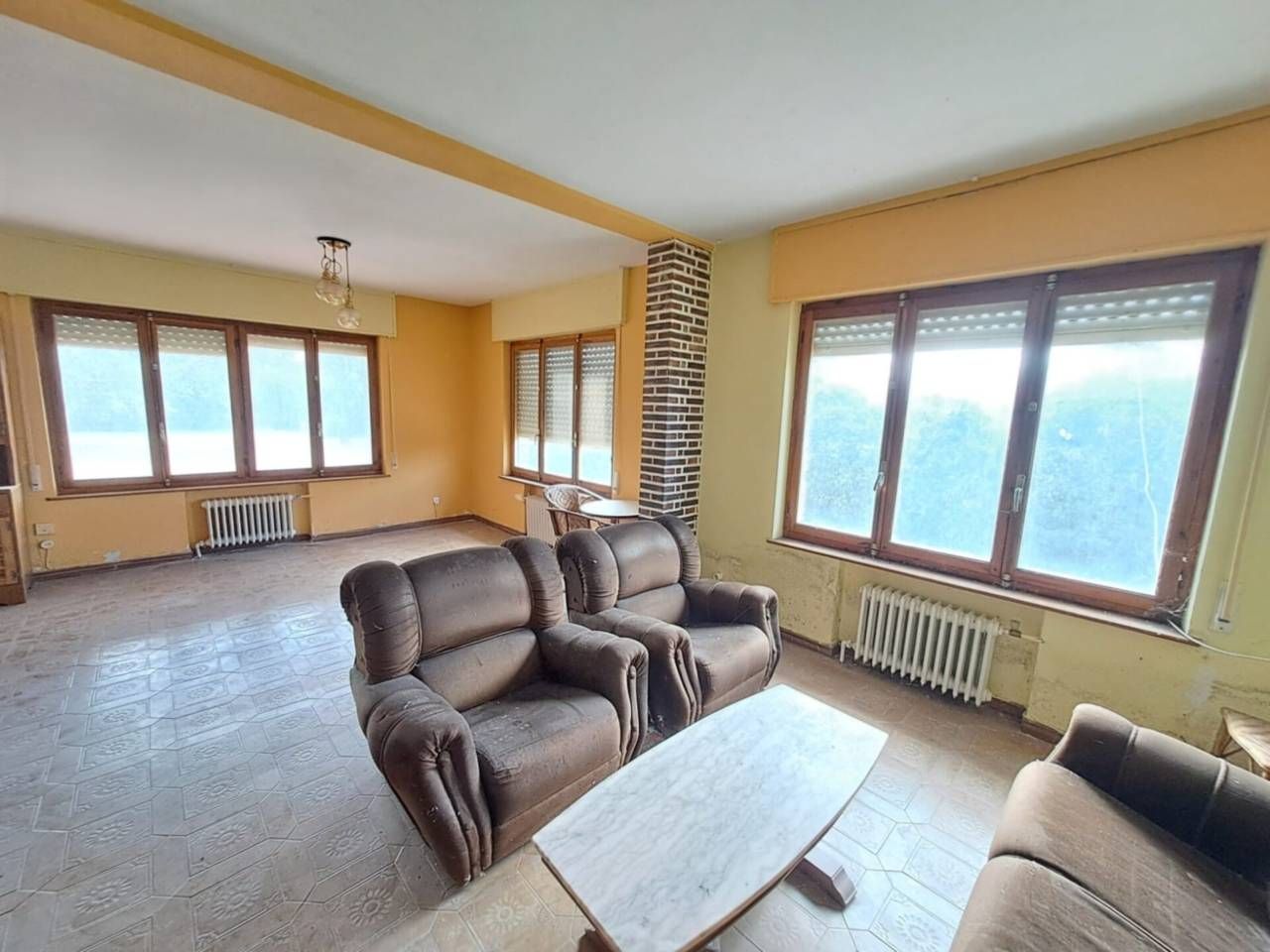 Sala d'estar de Casa o xalet en venda en Ibeas de Juarros amb Calefacció, Jardí privat i Terrassa