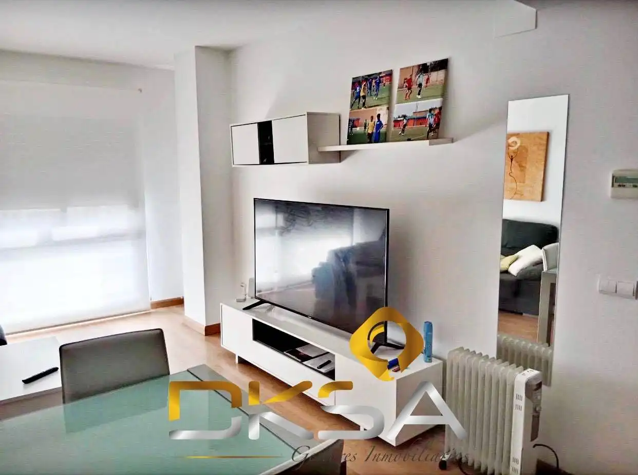 Piso con ascensor en venta en Calle MICHALOVCE, imagen 2