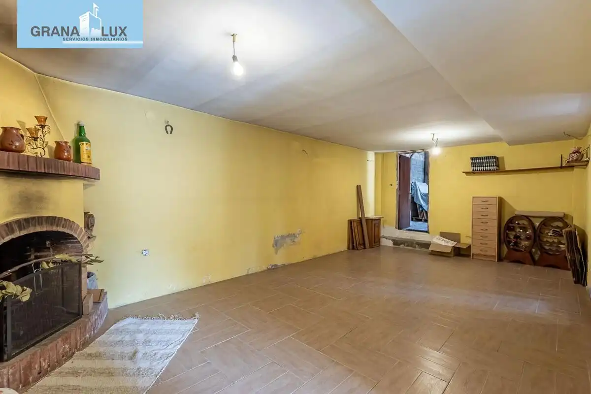Chalet con terraza en venta en Calle de la Reina Mora, imagen 6