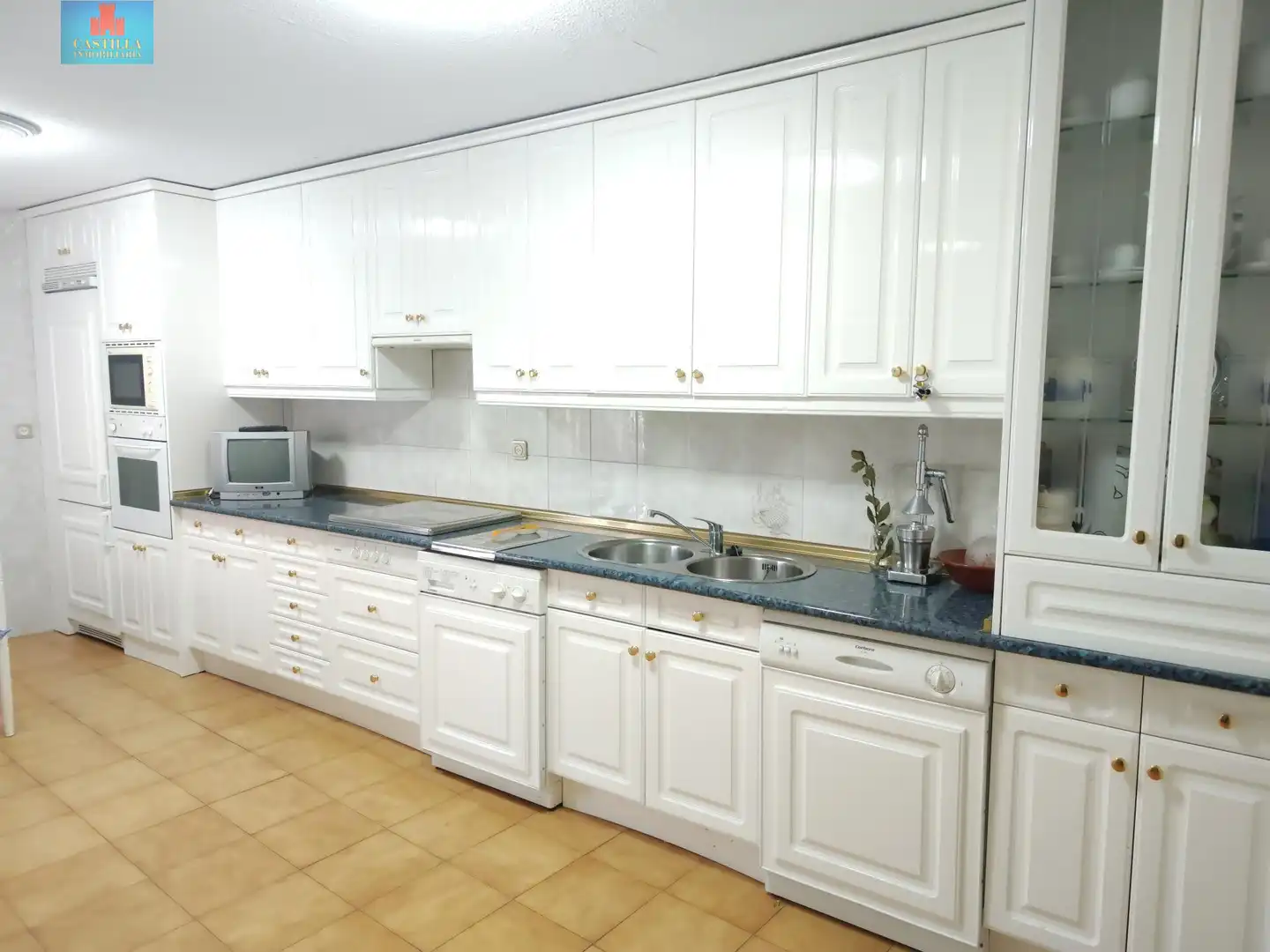 Casa con terrazza in vendita a Velayos, imagen 3