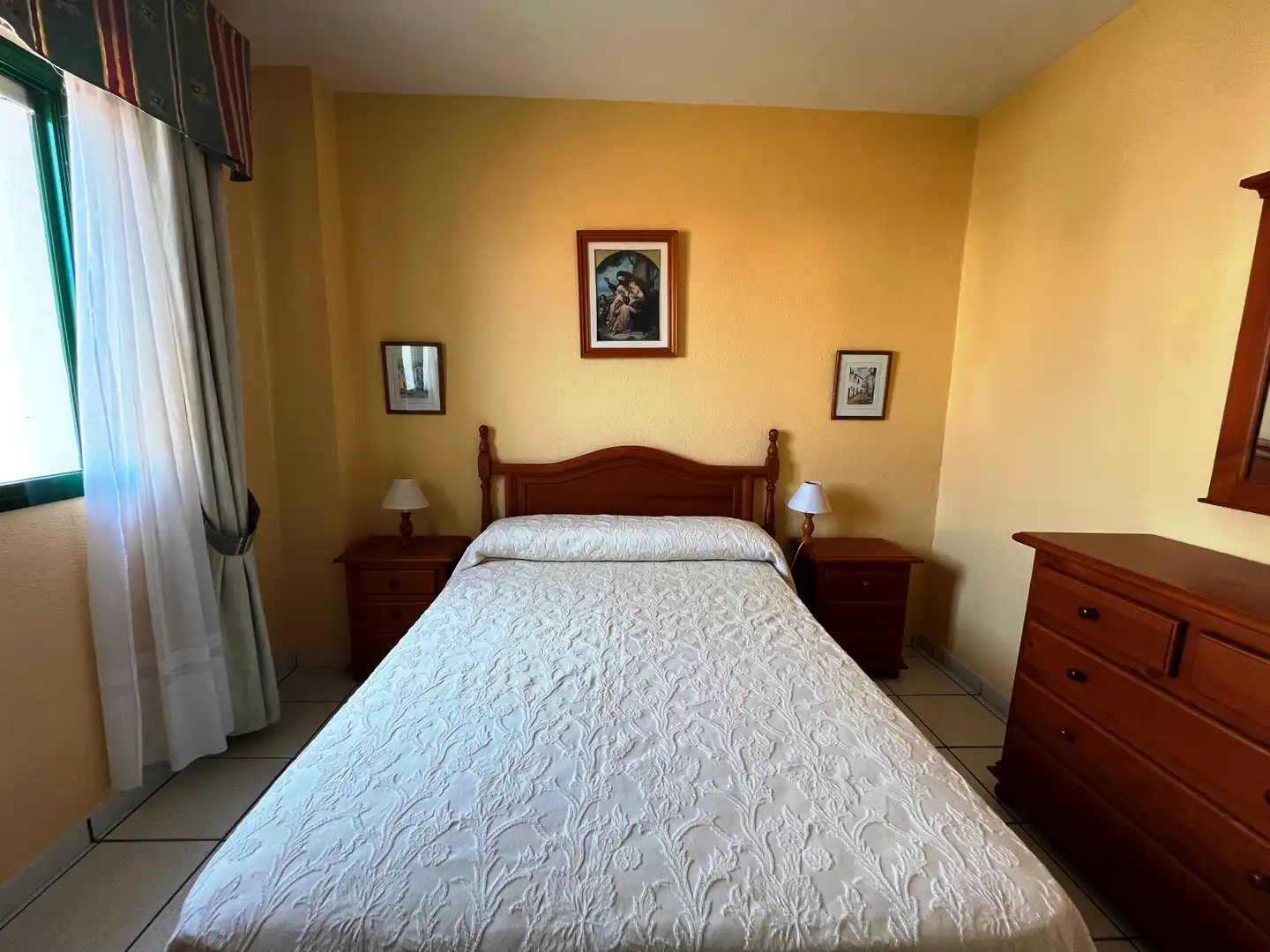 Habitación de Piso en venta en Almonte con Amueblado, Lavadora y Microondas