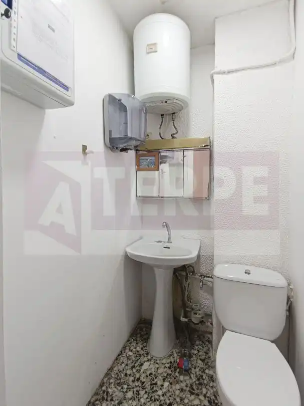 Baño de Local de alquiler en Errenteria