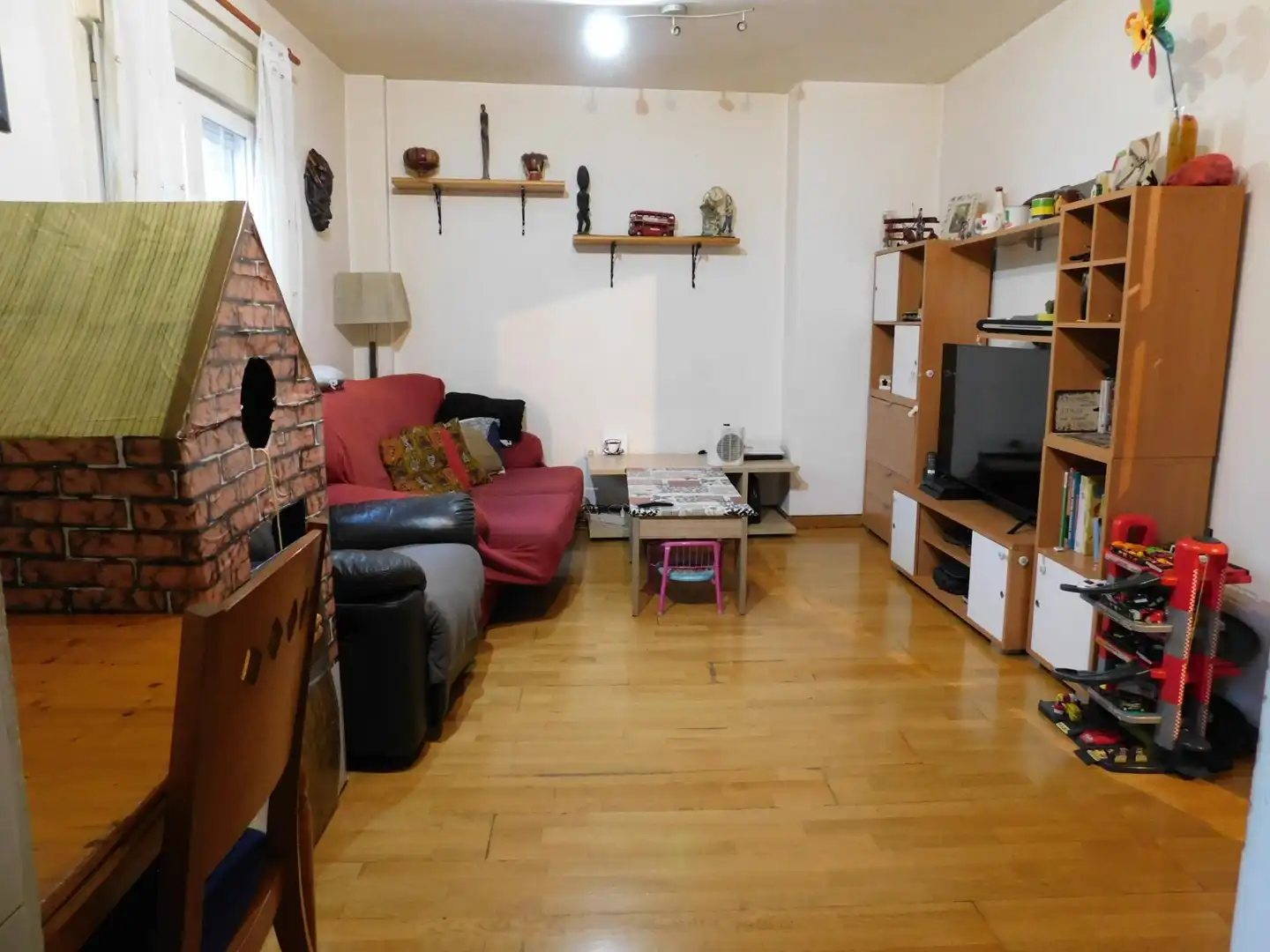 Sala de estar de Dúplex en venta en Yuncos con Calefacción, Terraza y Trastero