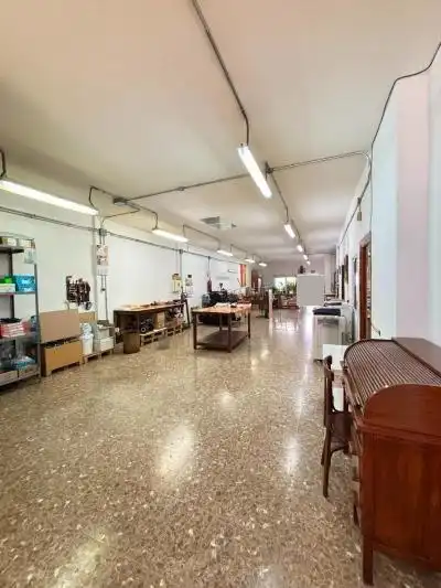 Local comercial de lloguer a Valdepeñas, imagen 4