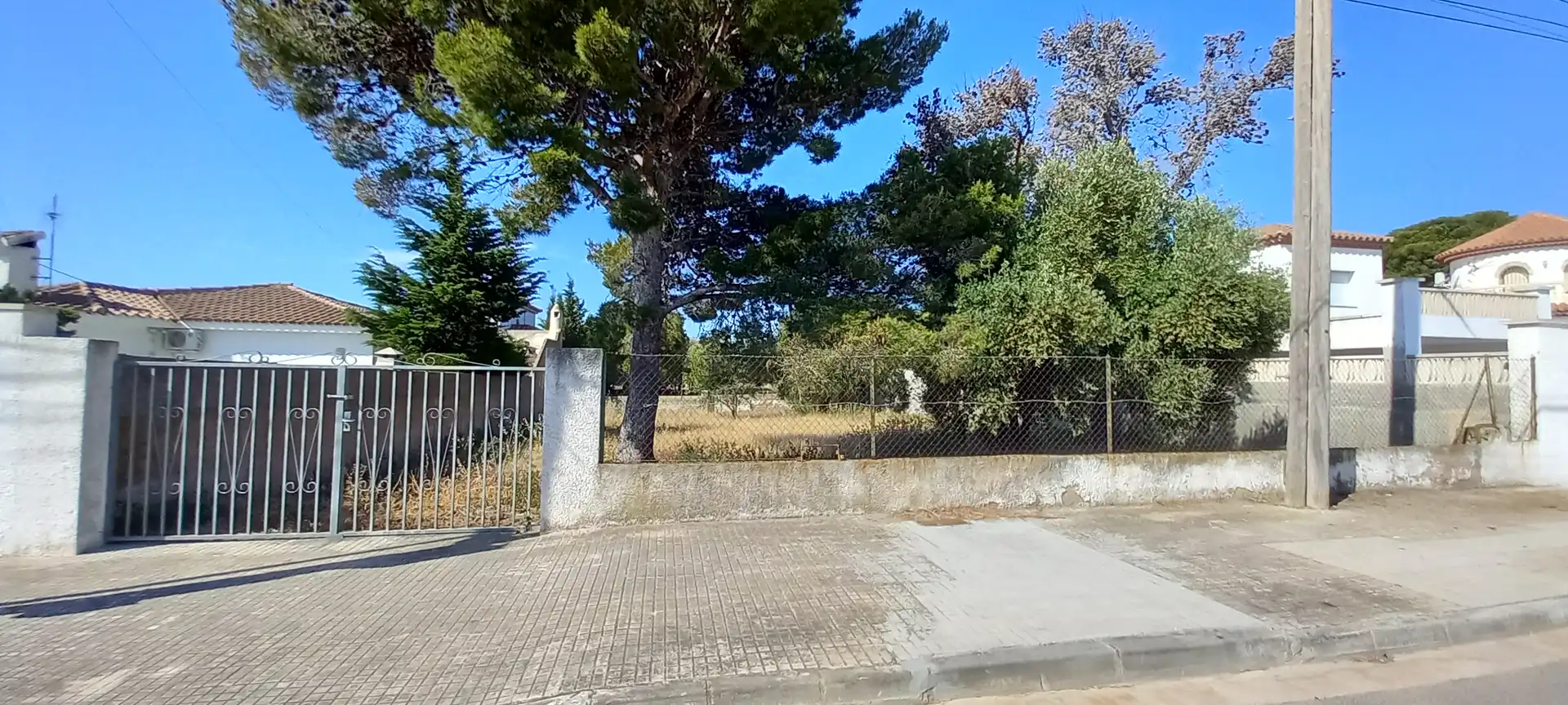 Terreno residencial en venta en Miami Platja, imagen 3