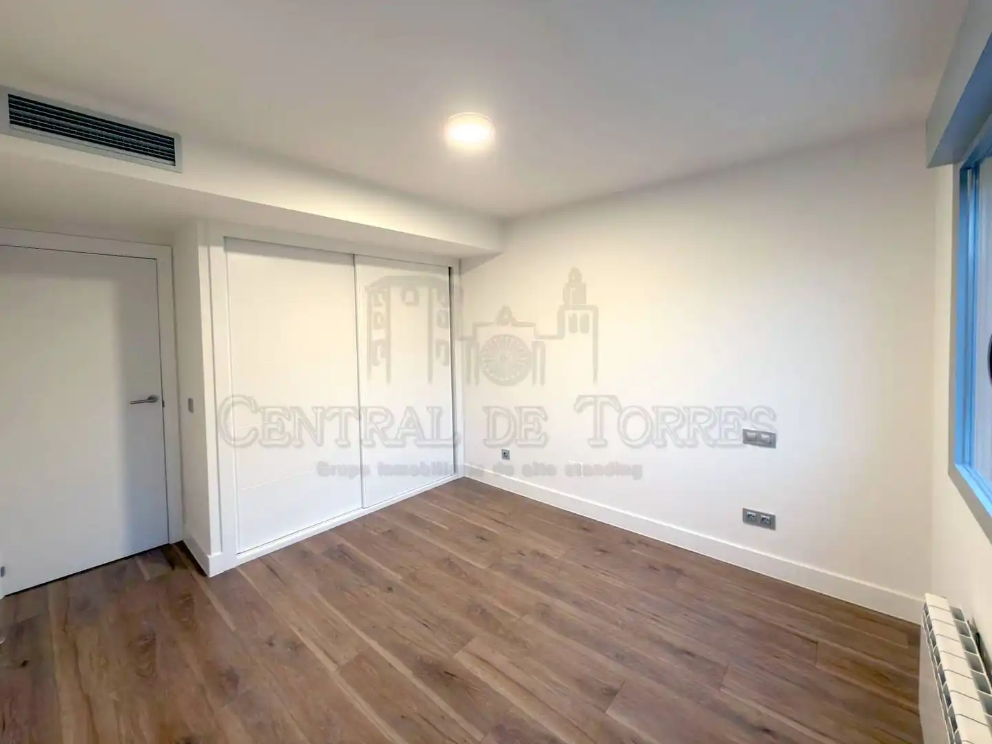 Detached homes for rent in Calle Francisco de Vitoria, Valenoso