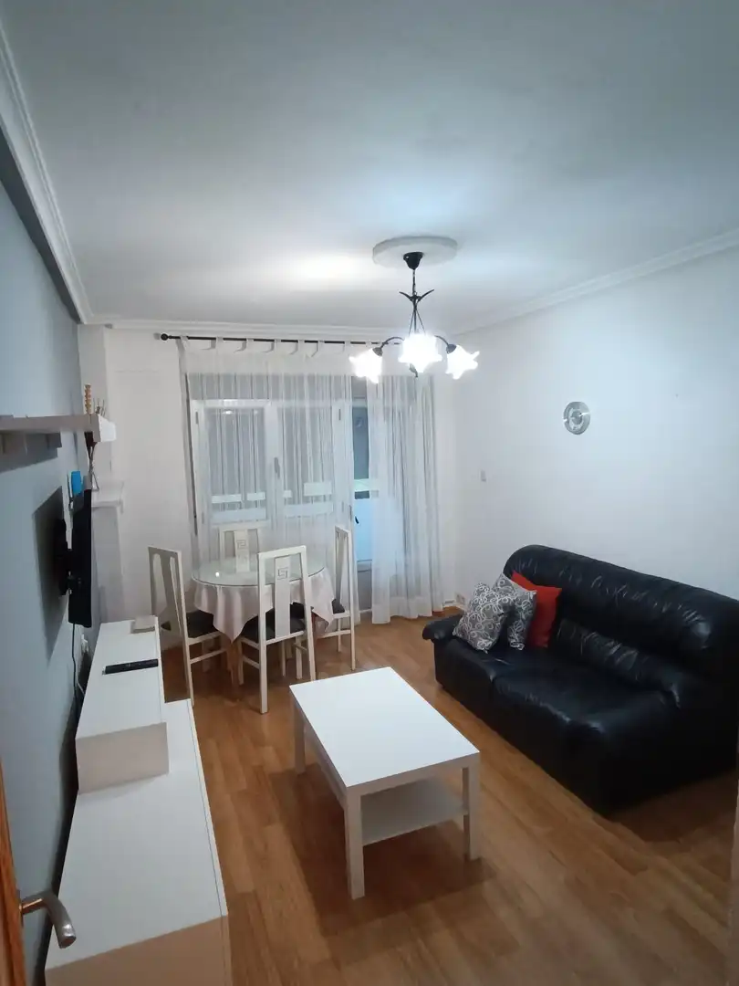 Wohnzimmer von Wohnung zur Miete in Cuenca mit Heizung, Terrasse und Möbliert