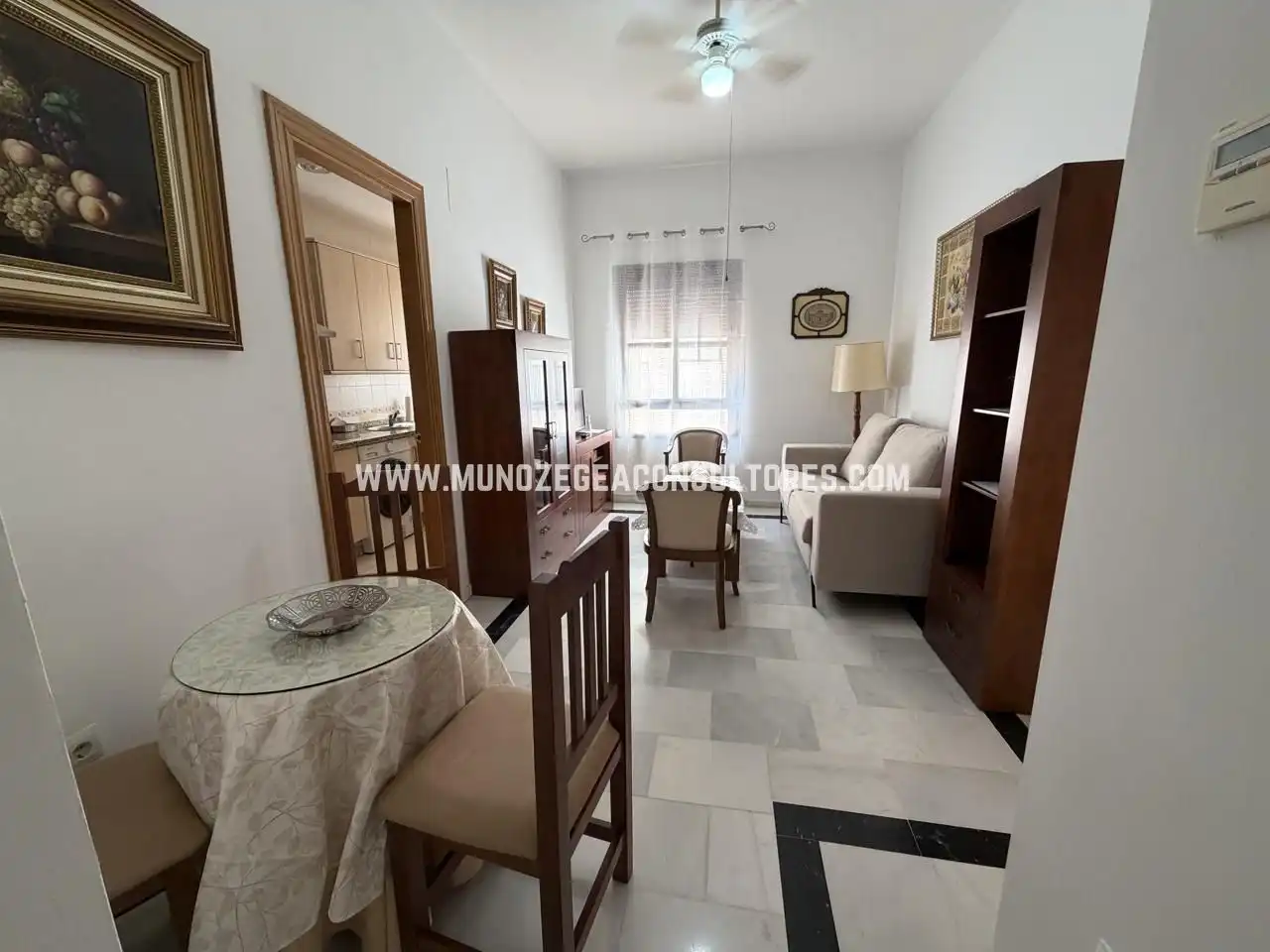 Vista exterior de Apartamento de alquiler en Lucena con Aire acondicionado y Trastero