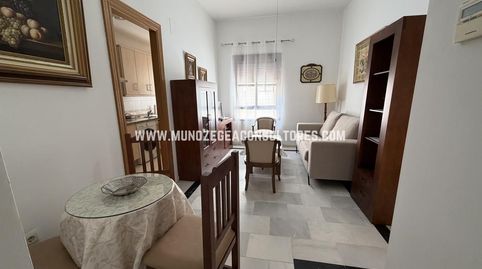 Foto 2 de Apartamento de alquiler en Centro, Lucena