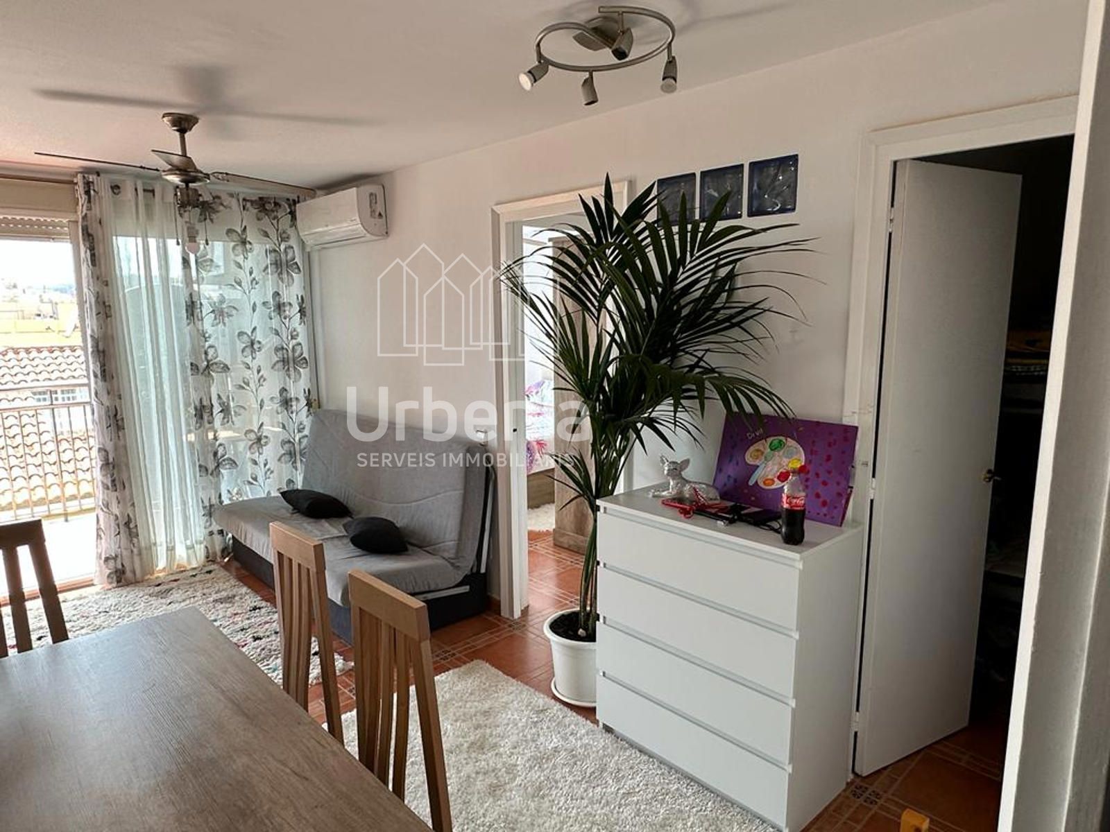 Living room of Flat for sale in Calella  with Air Conditioner, Heating and Terrace